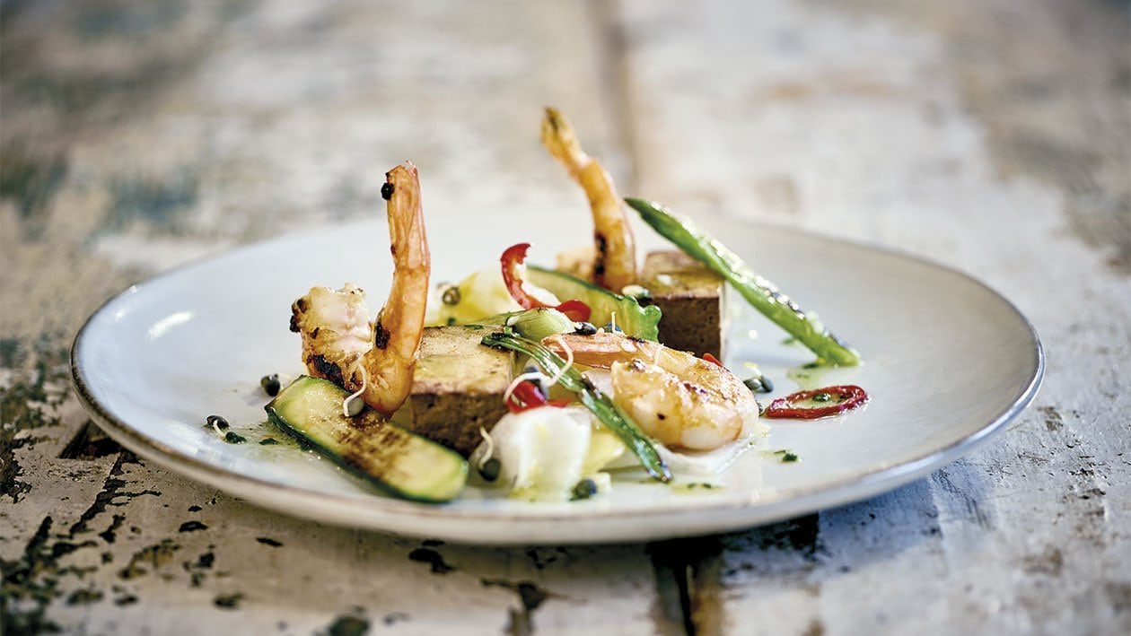 Gemüsesalat mit Garnelen und Tofu Rezepte