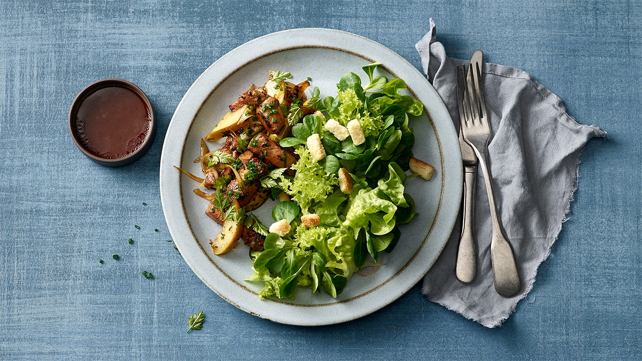 Kalbsleber mit grünem Blattsalat und Balsamico-Vinaigrette – Rezepte